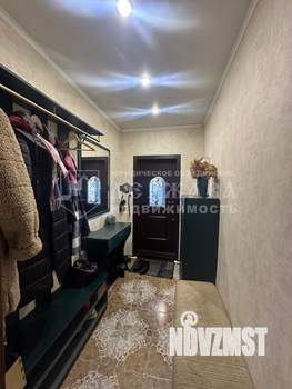 Дом 196м², 3-этажный, участок 13 сот.  