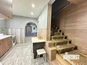 Дом 212м&sup2;, 2-этажный, участок 7 сот.  