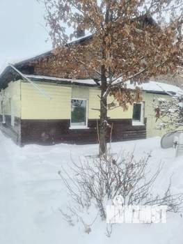 Дом 60м&sup2;, 2-этажный, участок 6 сот.  