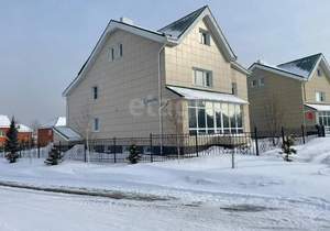 Дом 615м&sup2;, 4-этажный, участок 11 сот.  