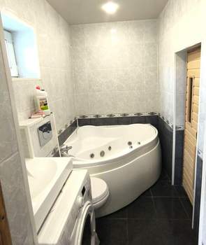 Дом 70м&sup2;, 2-этажный, участок 15 сот.  