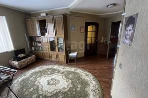 Дом 330м&sup2;, 3-этажный, участок 13 сот.  