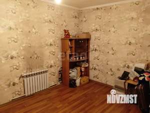 Дом 220м², 2-этажный, участок 10 сот.  