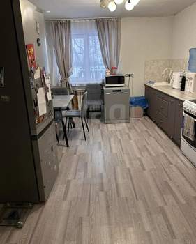 Дом 100м&sup2;, 2-этажный, участок 12 сот.  