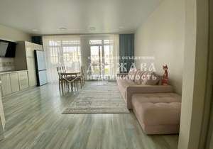 Дом 108м&sup2;, 2-этажный, участок 1 сот.  