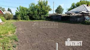 Дом 40м², 2-этажный, участок 6 сот.  