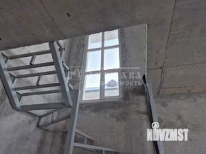 Коттедж 220м², 2-этажный, участок 6 сот.  