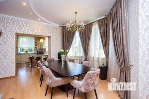 Коттедж 495м², 4-этажный, участок 16 сот.  