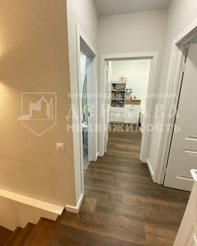 Дом 82м&sup2;, 2-этажный, участок 1 сот.  