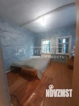 Дом 40м², 2-этажный, участок 6 сот.  