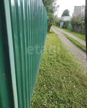 Дом 20м&sup2;, 2-этажный, участок 6 сот.  