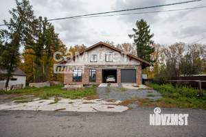 Коттедж 300м², 2-этажный, участок 15 сот.  