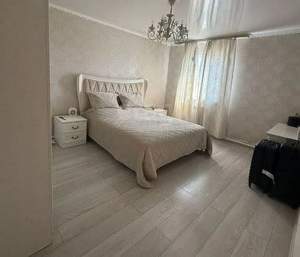 Дом 201м², 2-этажный, участок 3 сот.  