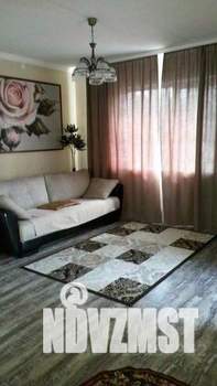 Коттедж 221м², 3-этажный, участок 16 сот.  