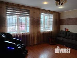 Коттедж 300м², 3-этажный, участок 10 сот.  