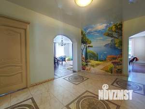 Коттедж 451м², 3-этажный, участок 15 сот.  