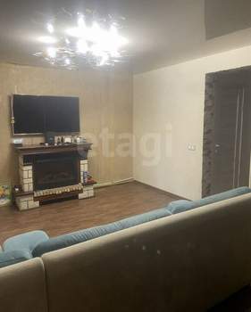 Дом 175м², 2-этажный, участок 6 сот.  