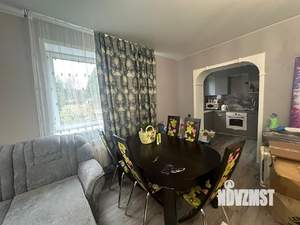 Коттедж 290м&sup2;, 2-этажный, участок 10 сот.  