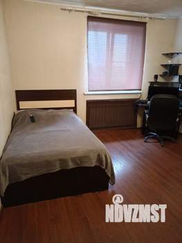 Коттедж 183м², 3-этажный, участок 10 сот.  