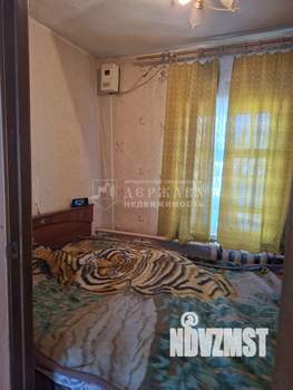 Дом 50м&sup2;, 1-этажный, участок 6 сот.  