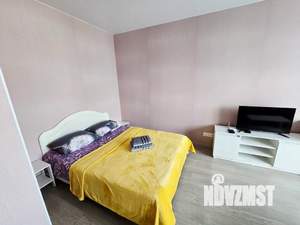 1-к квартира, посуточно, 33м2, 14/16 этаж