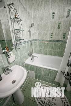 1-к квартира, посуточно, 445м2, 3/10 этаж