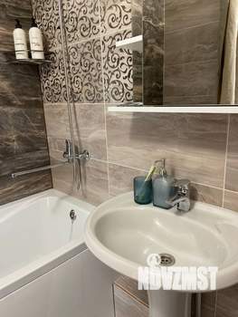 1-к квартира, посуточно, 40м2, 3/9 этаж