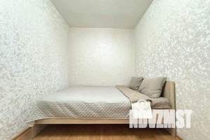 2-к квартира, посуточно, 45м2, 5/5 этаж