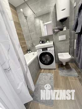 Студия квартира, посуточно, 30м2, 13/20 этаж