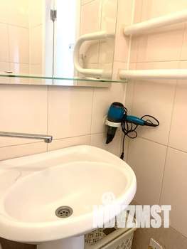 2-к квартира, посуточно, 40м2, 9/10 этаж