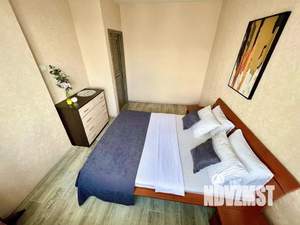 1-к квартира, посуточно, 55м2, 1/1 этаж