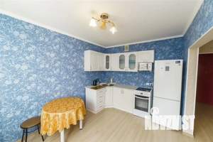1-к квартира, посуточно, 44м2, 4/10 этаж