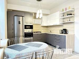 3-к квартира, посуточно, 90м2, 1/1 этаж