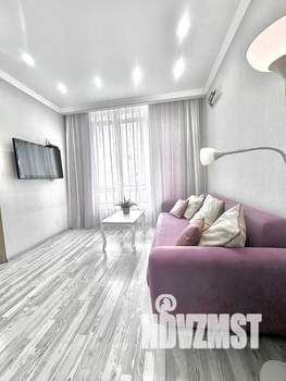 2-к квартира, посуточно, 50м2, 3/15 этаж