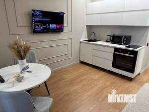 Студия квартира, посуточно, 30м2, 16/19 этаж