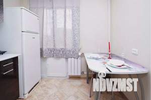 1-к квартира, посуточно, 34м2, 4/5 этаж