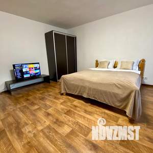 1-к квартира, посуточно, 40м2, 2/5 этаж