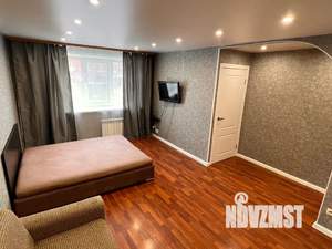 1-к квартира, посуточно, 33м2, 2/5 этаж