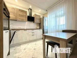 2-к квартира, посуточно, 62м2, 1/1 этаж