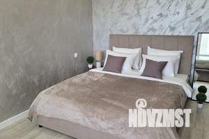 1-к квартира, посуточно, 37м2, 9/16 этаж