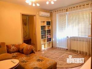 2-к квартира, посуточно, 47м2, 1/1 этаж