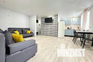 2-к квартира, посуточно, 45м2, 1/5 этаж