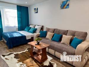 1-к квартира, посуточно, 38м2, 3/5 этаж