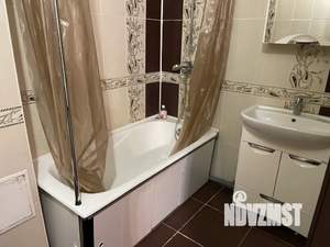 Студия квартира, посуточно, 45м2, 1/5 этаж