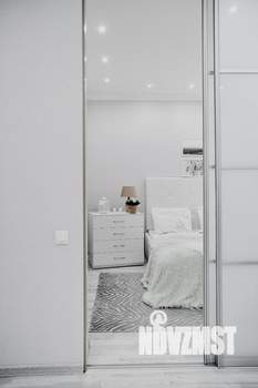 2-к квартира, посуточно, 52м2, 3/15 этаж