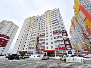 1-к квартира, посуточно, 37м2, 10/15 этаж