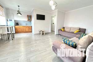 2-к квартира, посуточно, 45м2, 4/5 этаж