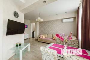 2-к квартира, посуточно, 62м2, 1/1 этаж