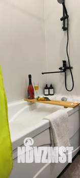 Студия квартира, посуточно, 36м2, 2/9 этаж