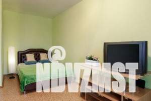 1-к квартира, посуточно, 36м2, 4/5 этаж